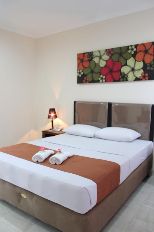 Hotel Puri Nusantara Kuta Lombok Exterior foto