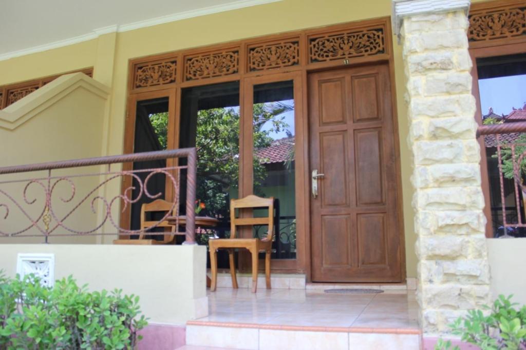 Hotel Puri Nusantara Kuta Lombok Exterior foto