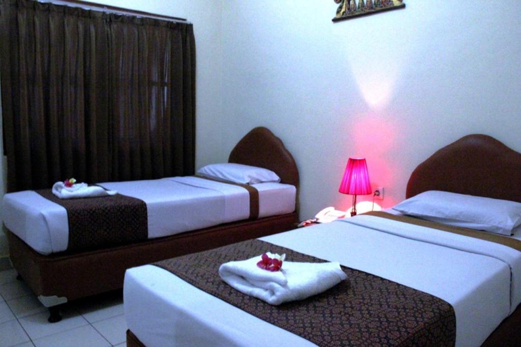 Hotel Puri Nusantara Kuta Lombok Exterior foto